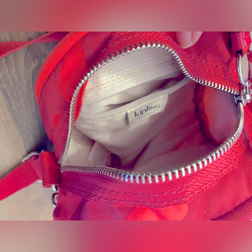 ☘️Kipling Jesper mini crossbody bag, in coral flowers - Picture 7 of 11
